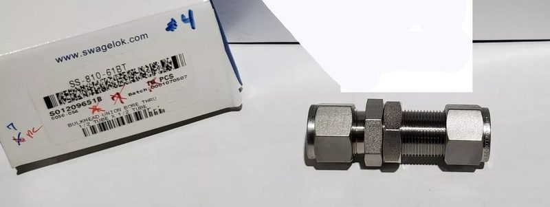 Фитинг Swagelok SS-810-61BT
