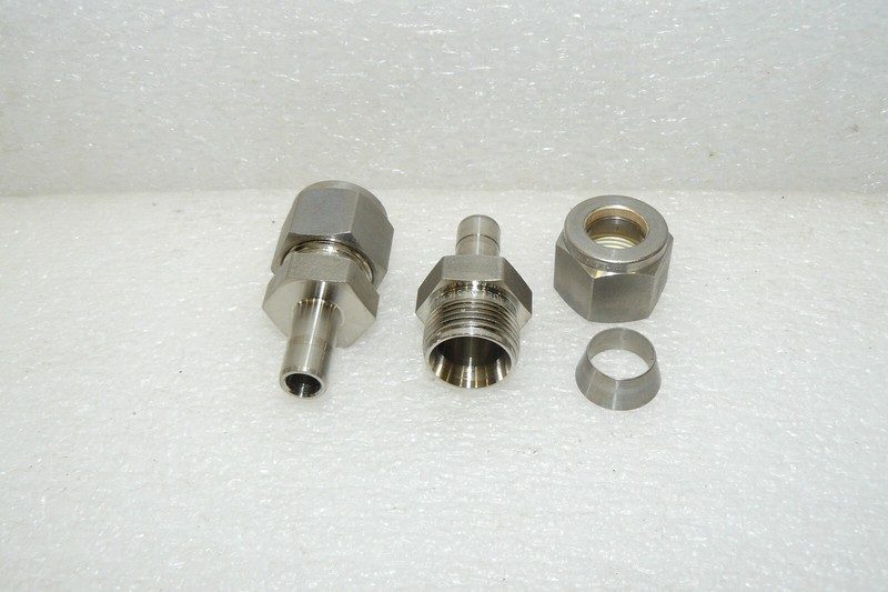 Фитинг Swagelok SS-810-R-6