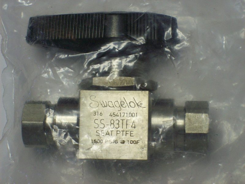Клапан Swagelok SS-83TF4