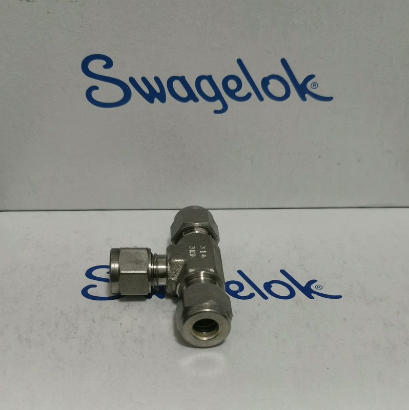Фитинг Swagelok SS-8M0-3