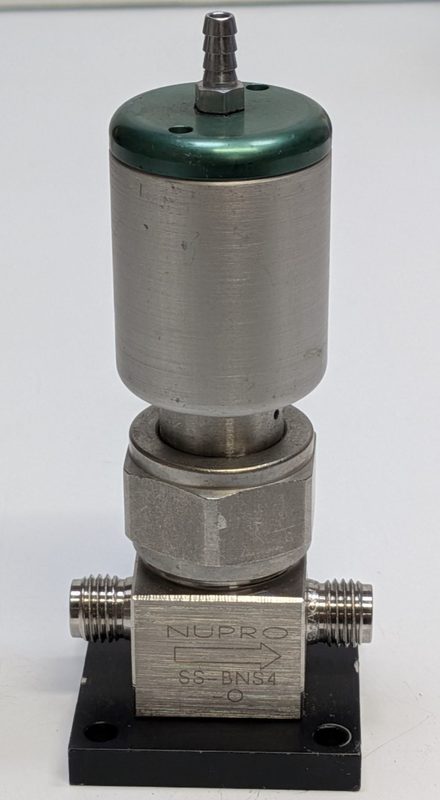 Клапан Swagelok SS-BNS4-O