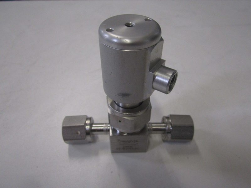 Клапан Swagelok SS-BNV51-2C