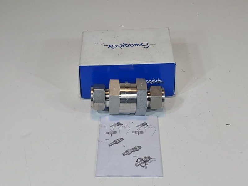 Клапан Swagelok SS-CHS12-5
