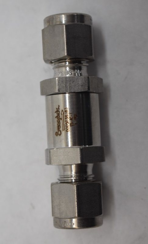 Клапан Swagelok SS-CHS4-10
