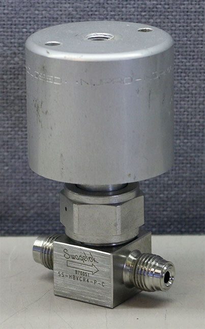 Клапан Swagelok SS-HBVCR4-P-C