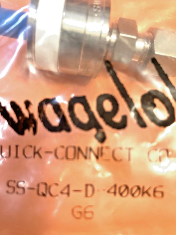 Клапан Swagelok SS-QC4-D400K6