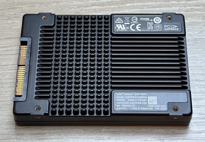 SSD-накопитель Intel SSDPE21D280GA
