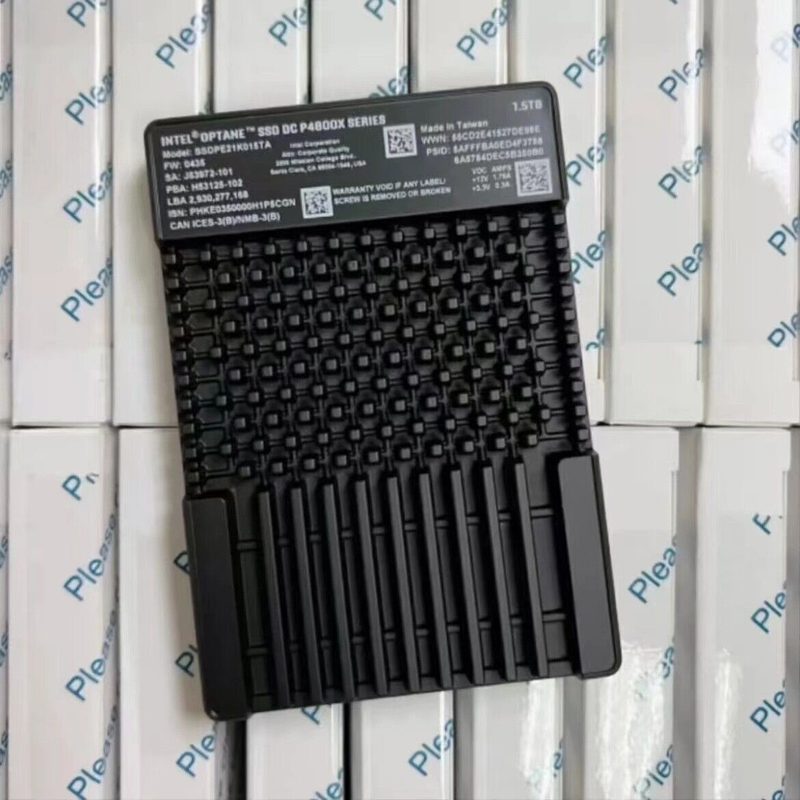 SSD-накопитель Intel SSDPE21K015TA01