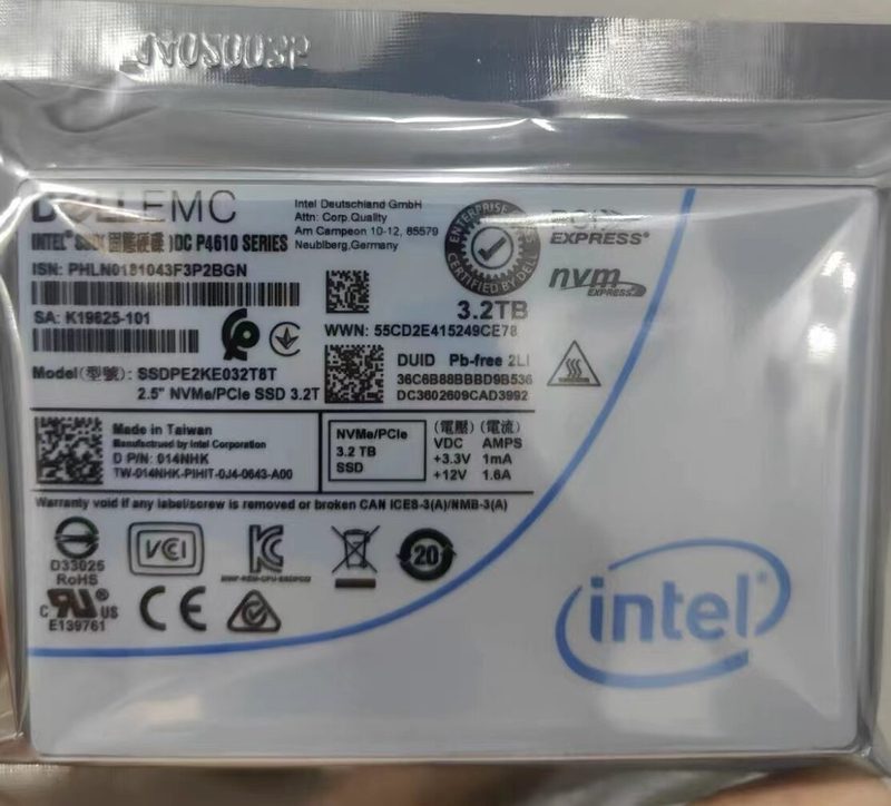 SSD-накопитель Intel SSDPE2KE032T8T