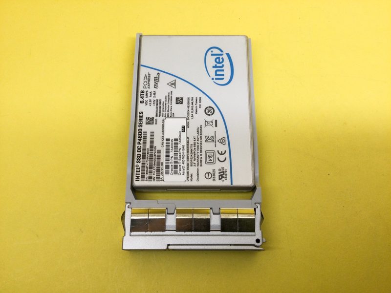 SSD-накопитель Intel SSDPE2KE064T7S
