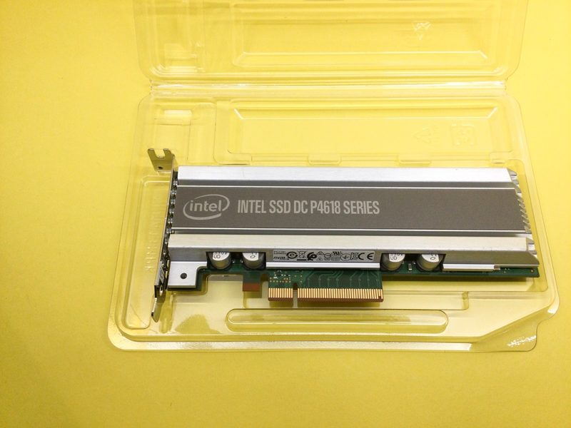 SSD-накопитель Intel SSDPECKE064T8S