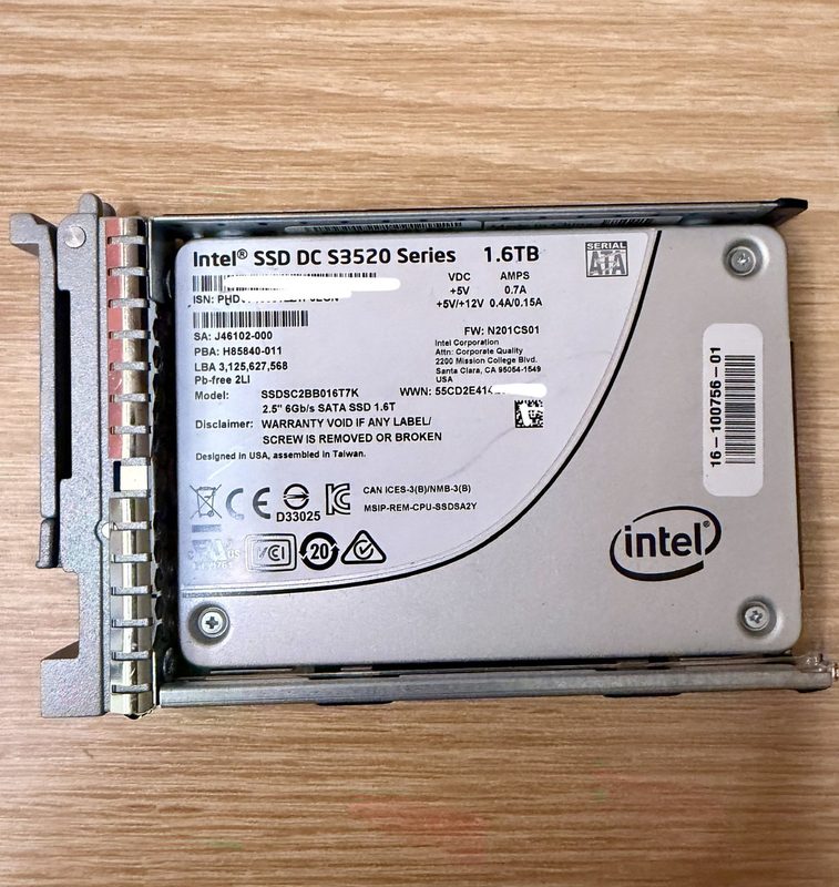 SSD-накопитель Intel SSDSC2BB016T7K