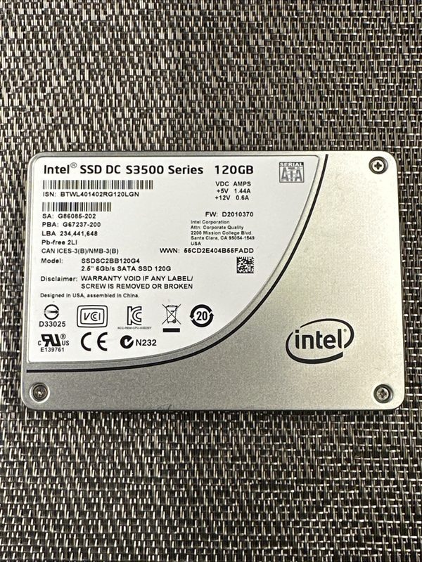 SSD-накопитель Intel SSDSC2BB120G4