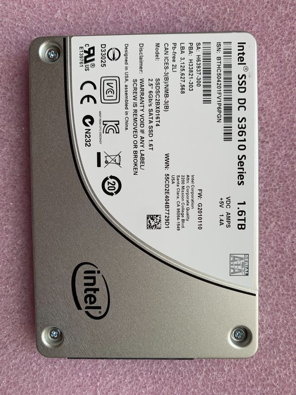 SSD-накопитель Intel SSDSC2BX016T4P