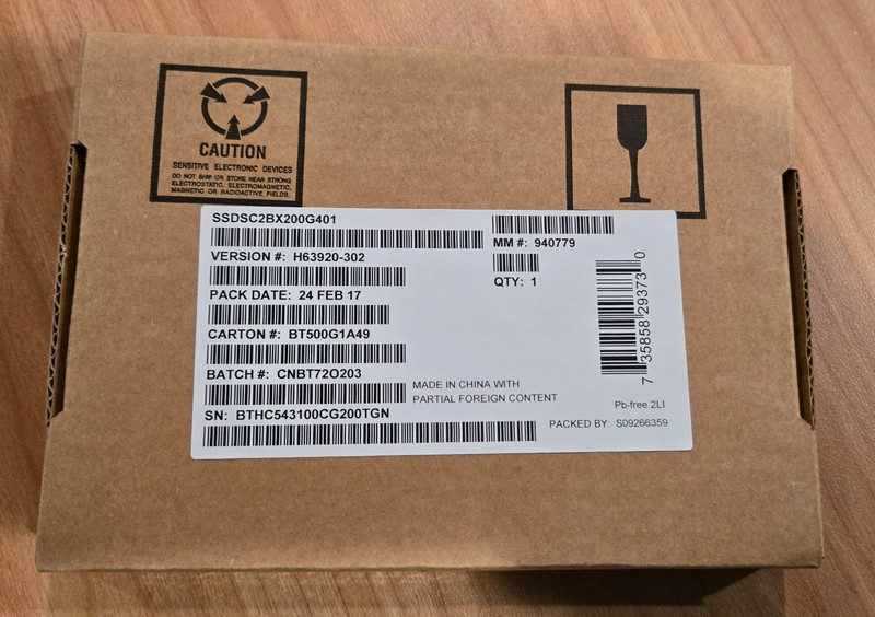 SSD-накопитель Intel SSDSC2BX200G401