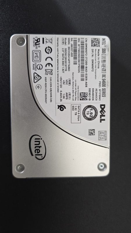 SSD-накопитель Dell SSDSC2KG019T7R