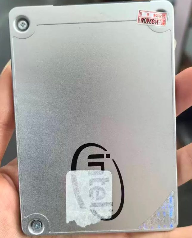 SSD-накопитель Intel SSDSC2KI010X6