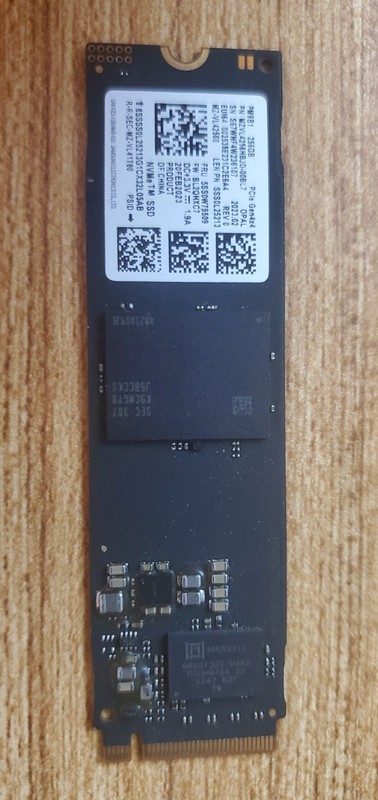 SSD-накопитель Samsung SSS0L25213