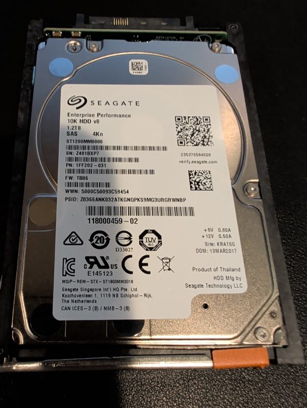 Сервер Seagate ST1200MM0098
