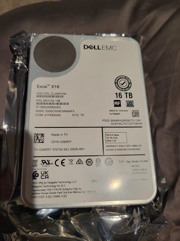 Жёсткий диск Dell ST16000NM005G