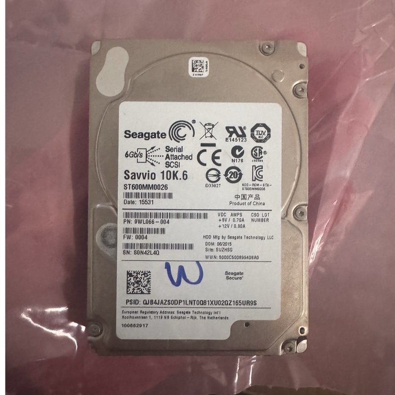 Жёсткий диск Seagate ST300MM0026