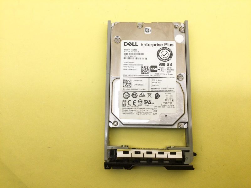Жёсткий диск Dell ST900MP0136
