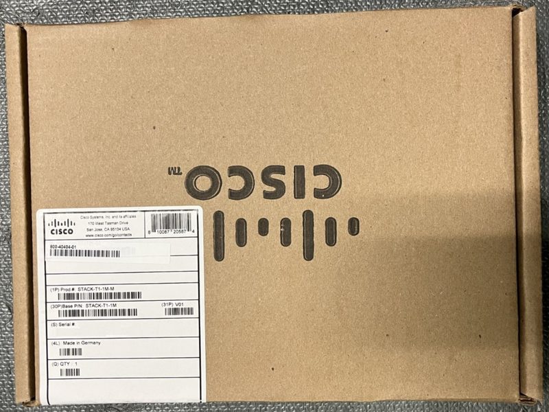 Коммутатор Cisco STACK-T1-1M-M