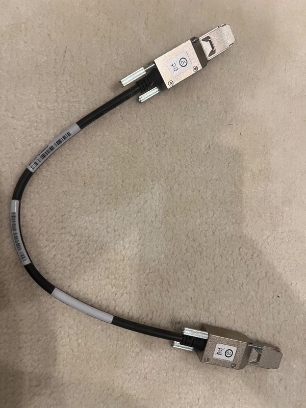 Коммутатор Cisco STACK-T2-50CM