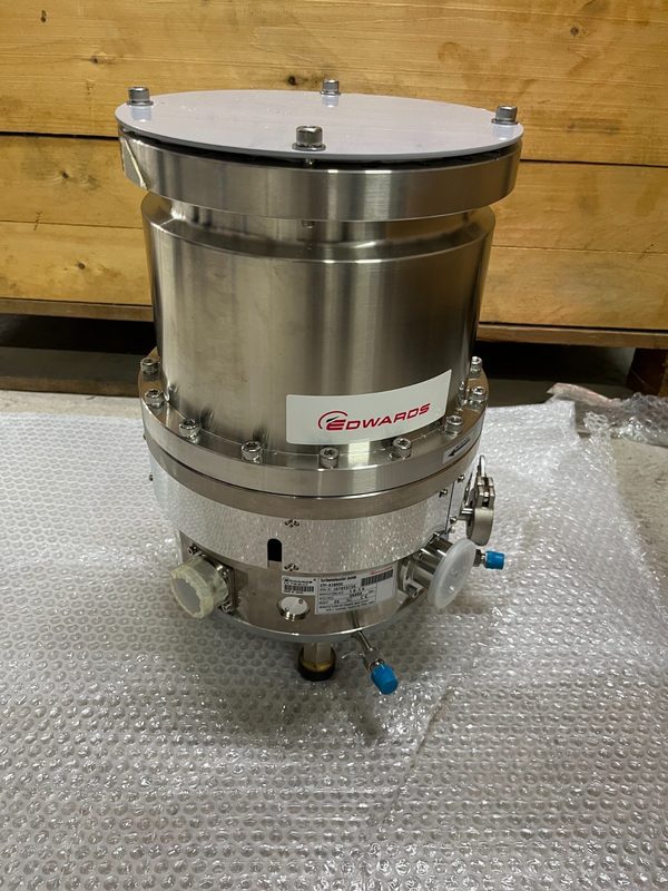 Насос Edwards STP-A1603C