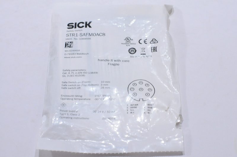 Фотоэлектрический датчик SICK STR1-SAFM0AC8