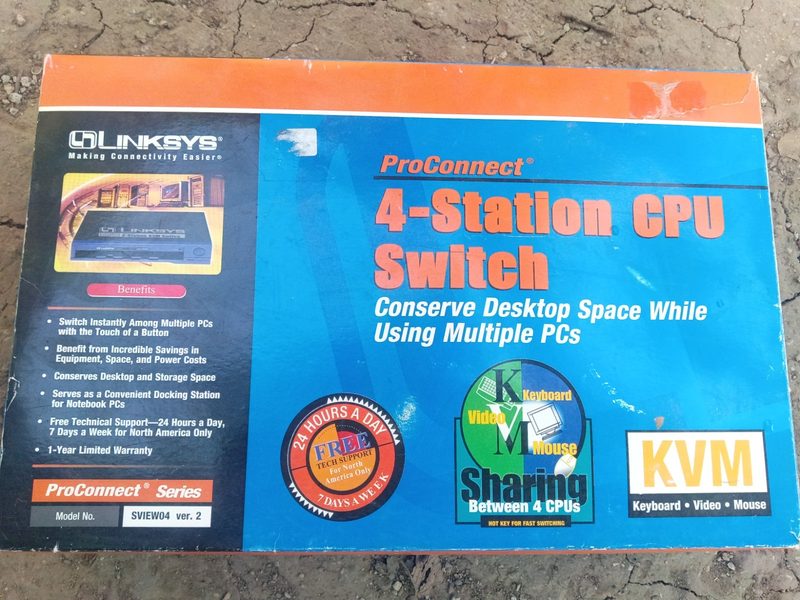 Коммутатор Linksys SVIEW04