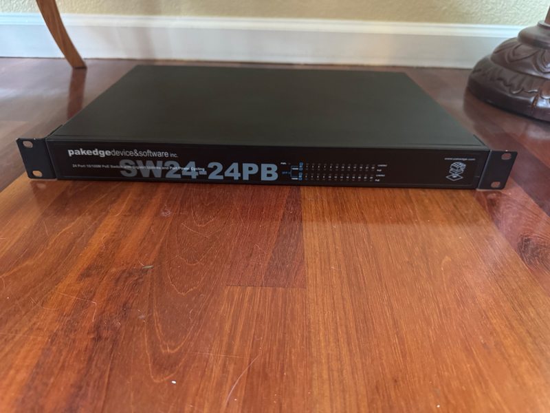 Коммутатор SW24-24PB