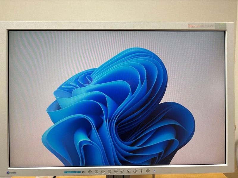 Монитор SX2262W
