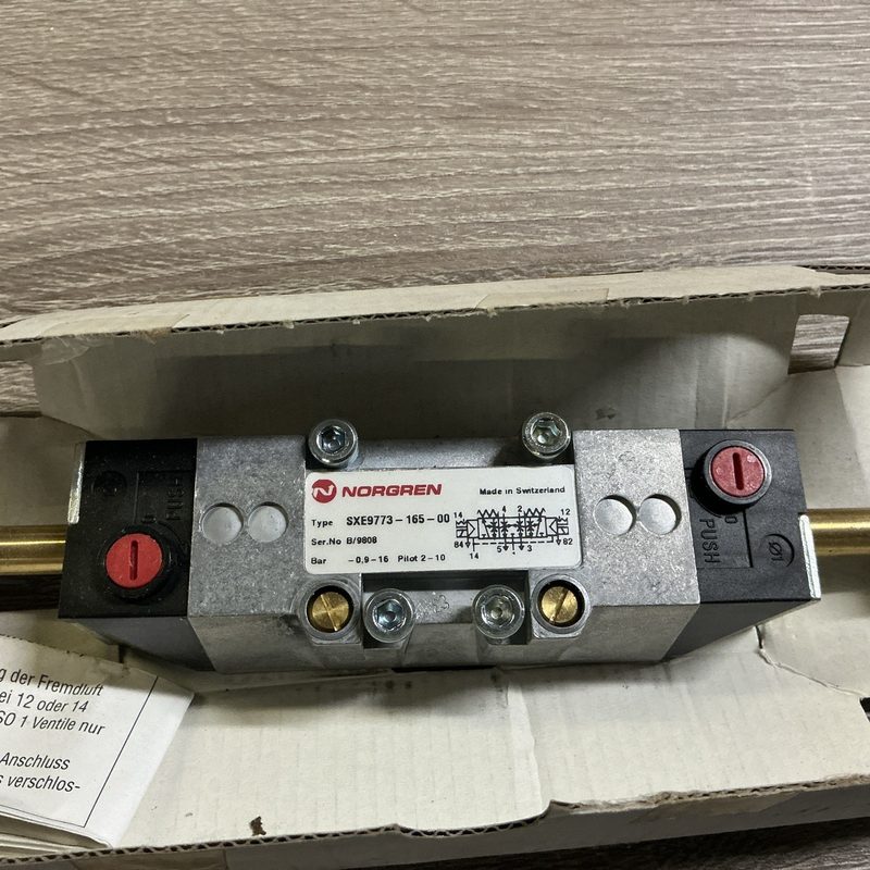 Электромагнитный клапан Norgren SXE9773-165-00