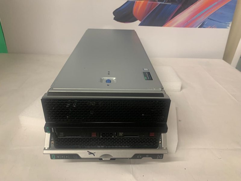 Ускоритель HPE SY480