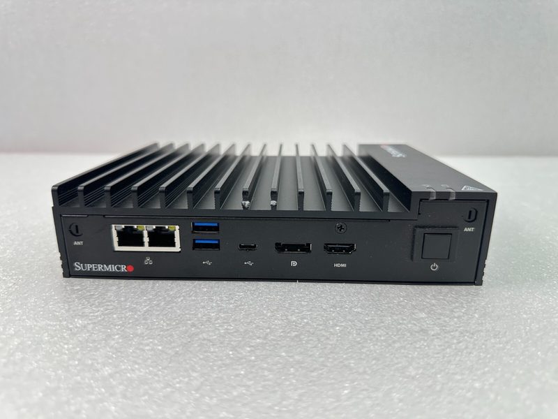 Сервер Supermicro SYS-E100-9S-E
