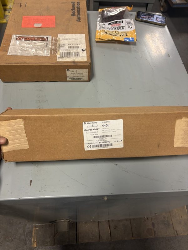Световая завеса Allen-Bradley T4J0320YD