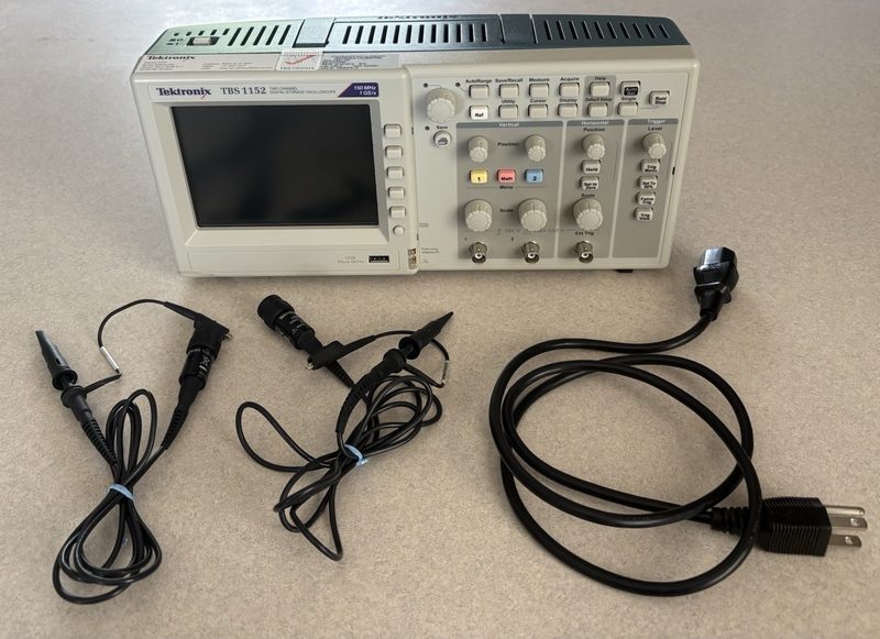 Осциллограф Tektronix TBS1152
