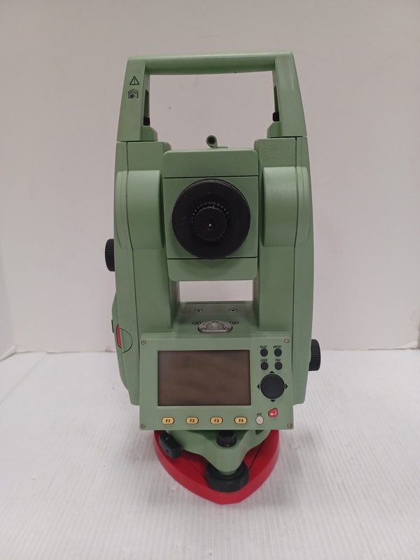 Тахеометр Leica TC405