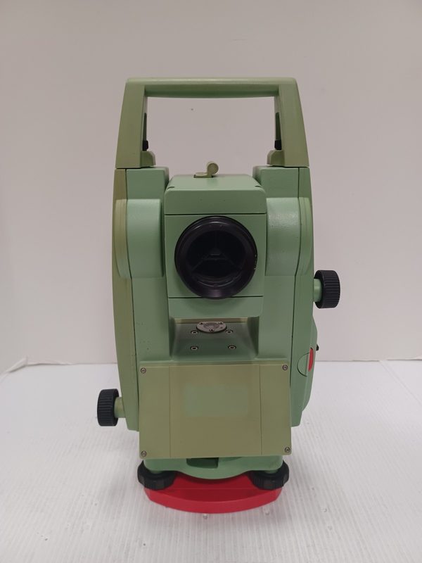Тахеометр Leica TCR405