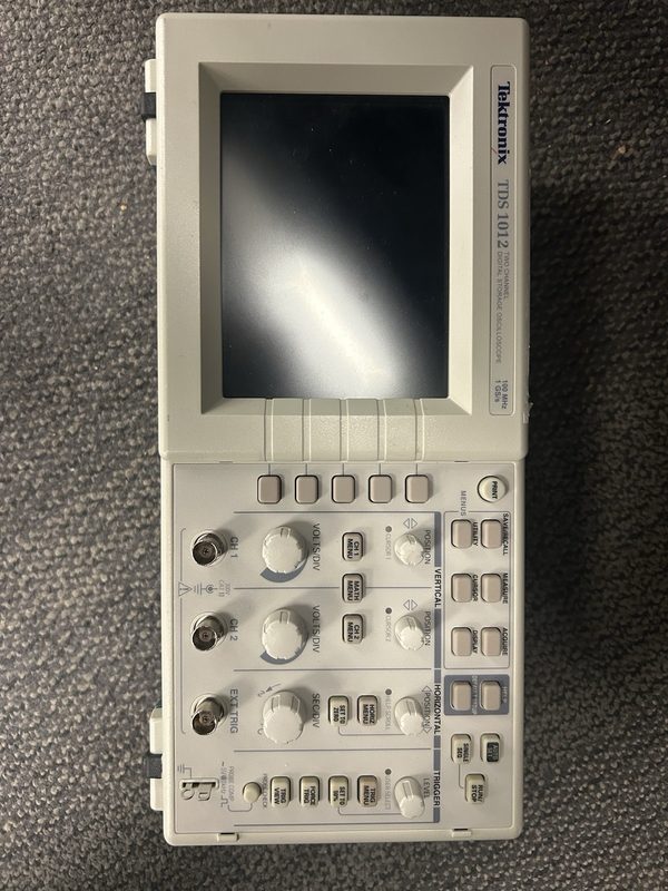 Тестер Tektronix TDS1012
