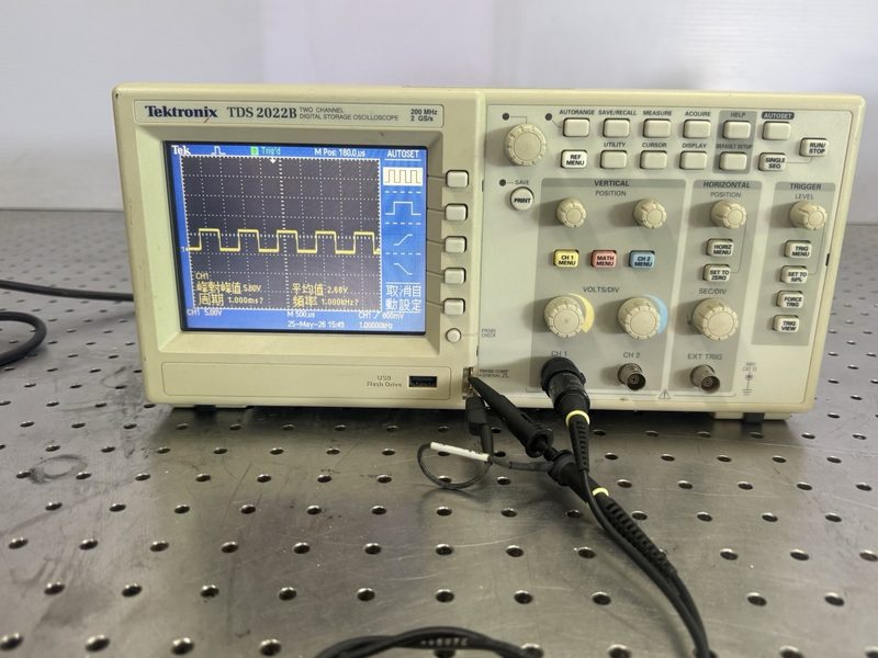 Осциллограф Tektronix TDS2022B