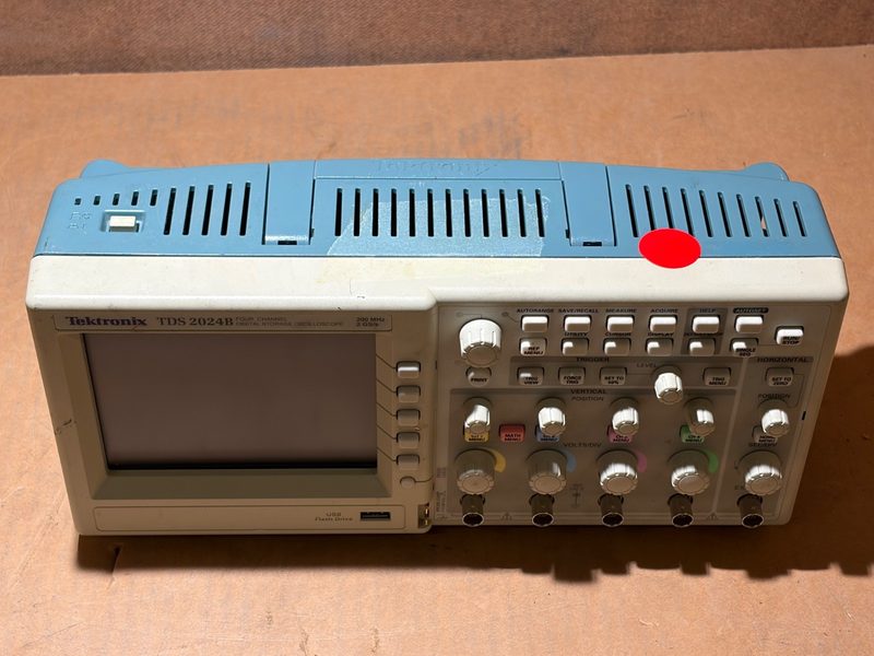 Осциллограф Tektronix TDS2024B