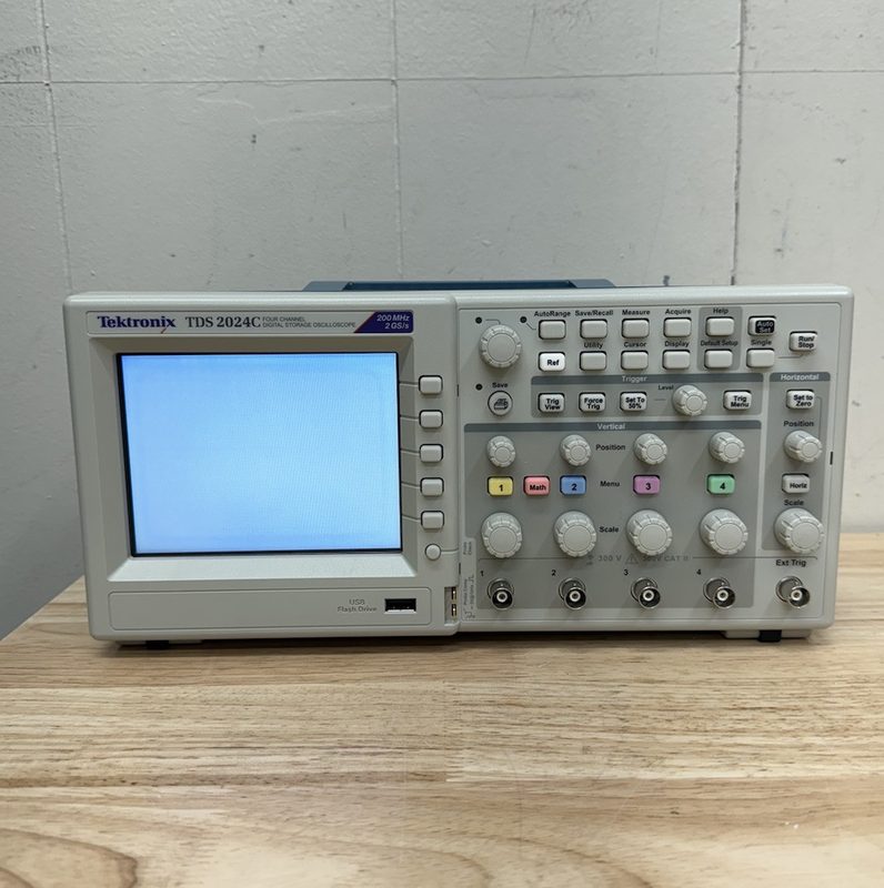 Осциллограф Tektronix TDS2024C