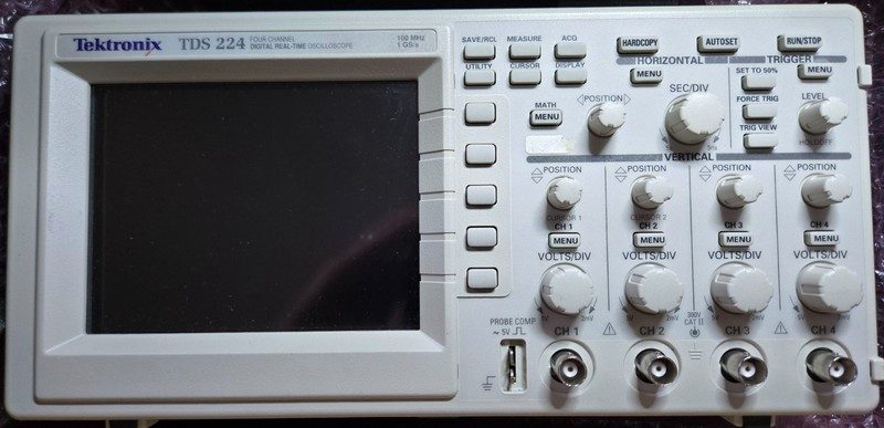 Осциллограф Tektronix TDS224