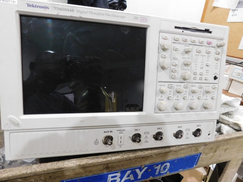 Осциллограф Tektronix TDS5054B