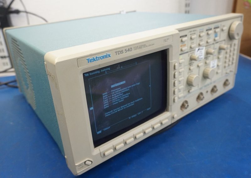 Осциллограф Tektronix TDS540