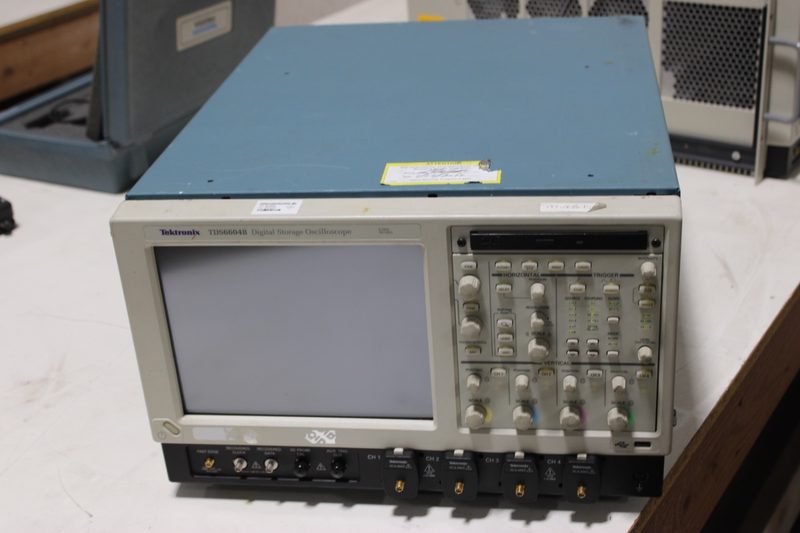 Осциллограф Tektronix TDS6604B