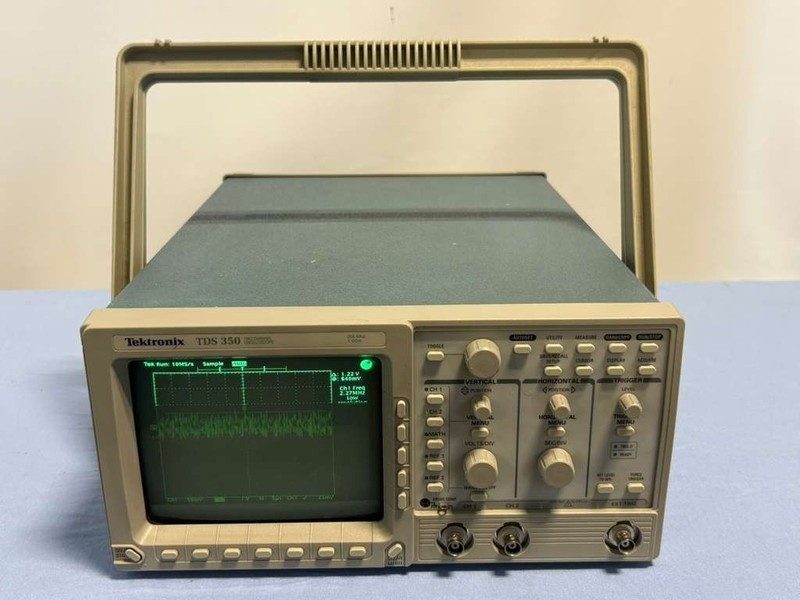 Осциллограф Tektronix TDS 350