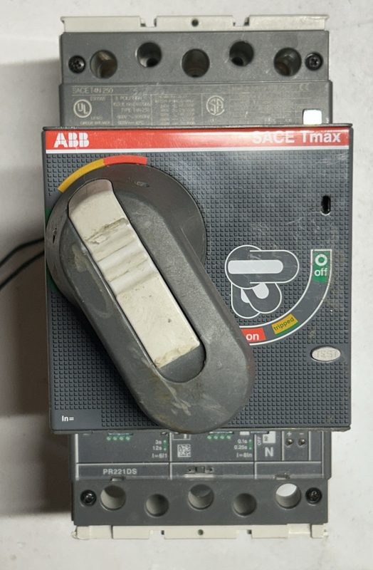 Автоматический выключатель ABB TESTED/1YR